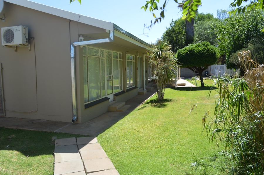 Commercial Property for Sale in Irene Park North West